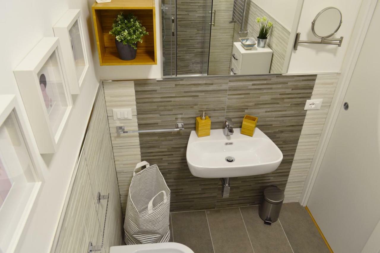 Reale Orleans Apartment ปาแลร์โม ภายนอก รูปภาพ
