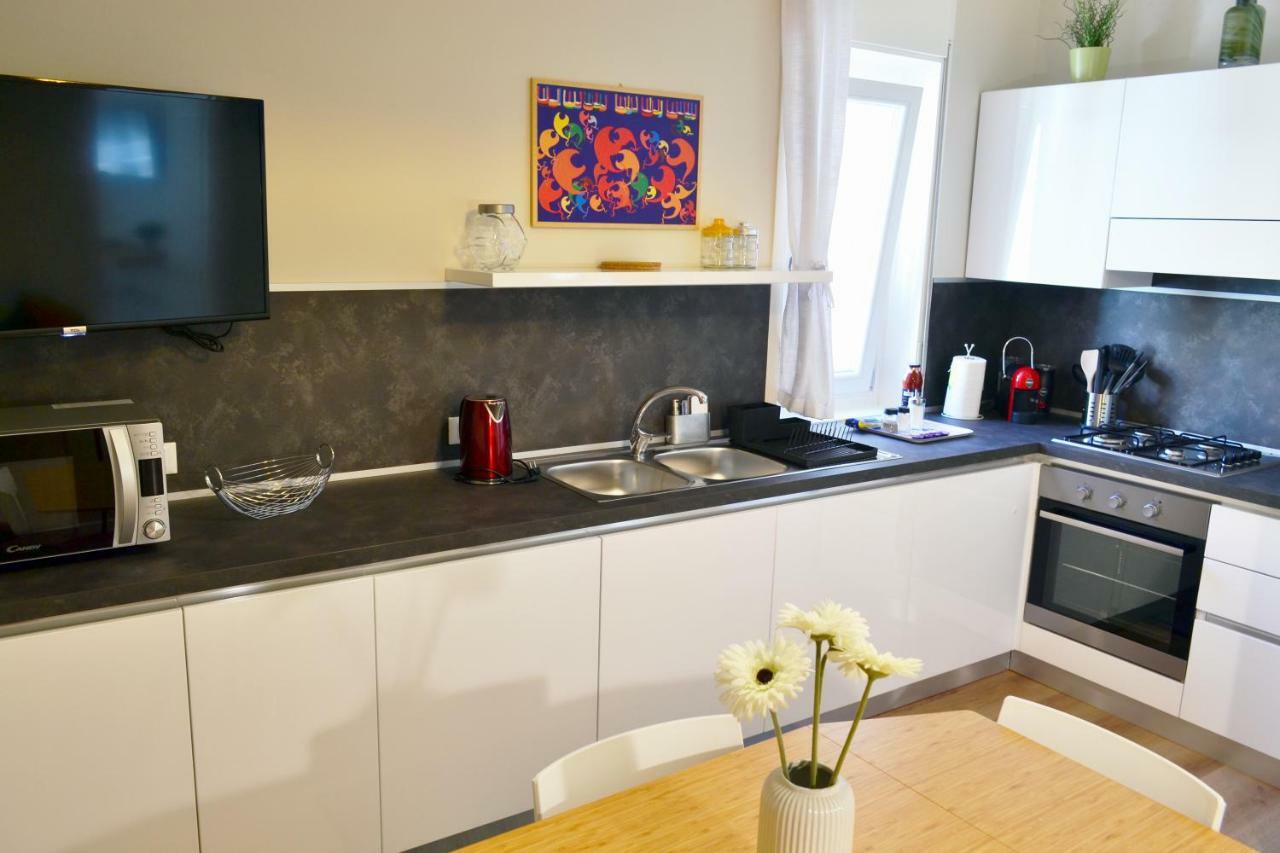 Reale Orleans Apartment ปาแลร์โม ภายนอก รูปภาพ
